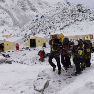 Reportan desaparecidos a cuatro espeleólogos italianos en Nepal