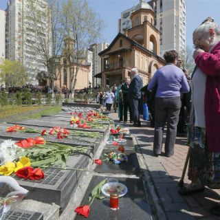 Ucrania conmemora el 29º aniversario de la catástrofe de Chernobil