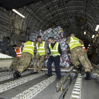 La SRE se comunica con 38 mexicanos en Nepal