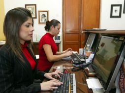 La ONU Mujeres aboga para la creación de más trabajos para las mujeres y así poder mejorar su situación. EL INFORMADOR / ARCHIVO