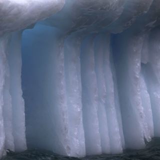 La Antártida oculta lagos subterráneos salinos con signos de vida microbiana