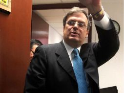 Ebrard argumentó que no hubo simultaneidad en los procesos internos políticos. SUN / ARCHIVO