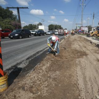 Prevén abrir Avenida Aviación a mediados de mayo