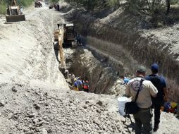 El accidente ocurrió la tarde de este jueves en una obra pública a los cruces de las calles Lázaro Cárdenas con Matamoros. ESPECIAL /