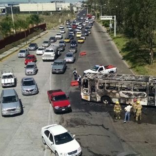 Derriban helicóptero en sur de Jalisco; hay tres muertos