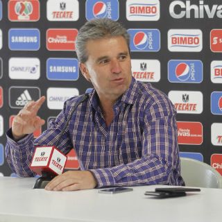 Néstor de la Torre descartó que haya adeudos con jugadores