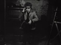 Fotograma de un 'retrato cinematográfico' de Warhol que muestra una prueba de pantalla al cantante Bob Dylan. EFE / ARCHIVO
