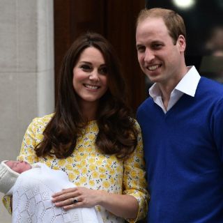 Los Obama felicitan a duques de Cambridge