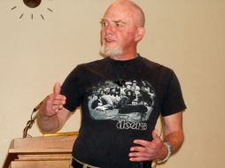 Blake escribió la novela 'Danza con Lobos' en 1988. FACEBOOK / Michael Blake