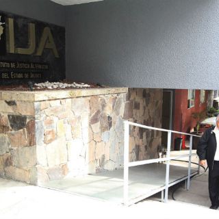 Demanda de casos satura al Instituto de Justicia Alternativa