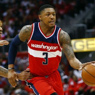 Bradley Beal comanda triunfo de Wizards sobre Hawks
