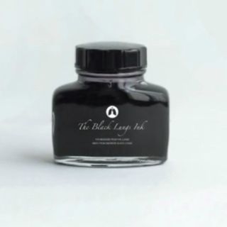 Crean tinta con pulmones de fumadores