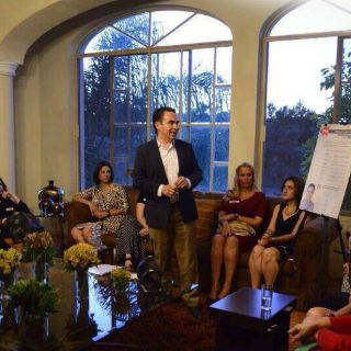 Salvador Rizo quiere más oportunidades para las mujeres