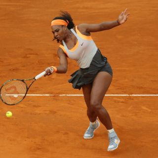 Serena y Wozniacki avanzan a la tercera ronda en Madrid