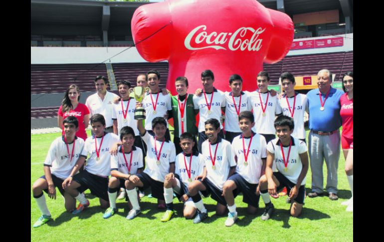 La Secundaria Técnica #51 (foto) venció en la final 4-3 al Instituto Líderes del Siglo de Ameca. ESPECIAL /
