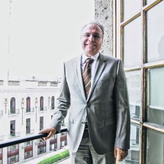 La mejor medicina es la cultura: Sergio Alejandro Matos