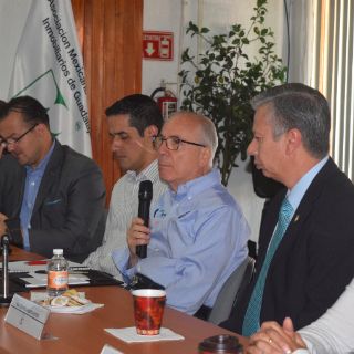 Urgente, regularizar predios en Zapopan: Martínez Mora