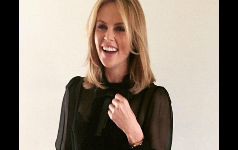 En una entrevista previa, Theron había comentado que estaba nerviosa por el hecho de tener una relación con el actor. INSTAGRAM / @charlizeafrica