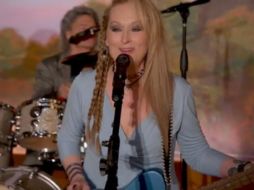 Streep se convierte en una guitarrista que abandona todo para perseguir sus sueños. YOUTUBE /  Sony Pictures Entertainment