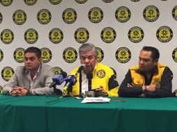 El candidato del PRD (i) admite que desconoce a detalle cómo sucedieron los hechos porque no estuvo en el lugar. TWITTER / @PRD_DF