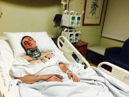 Adrián Rubalcava permanece en terapia intermedia. Recibe 17 puntadas por una herida. Recomiendan que esté en observación 16 horas. TWITTER / @afrancomx