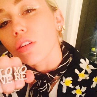 No todas mis relaciones han sido heterosexuales: Miley Cyrus