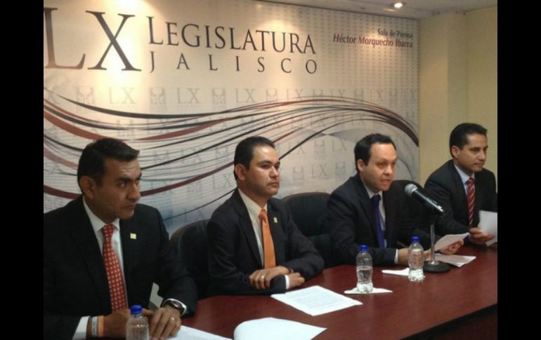 Diputados de MC lamentan que una figura como la Fiscalía sea utilizada como ariete político. TWITTER / ‏@DipCiudadanos