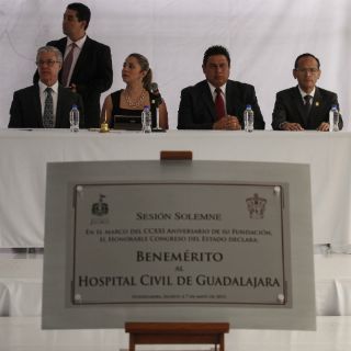 El Hospital Civil recibe nombramiento de benemérito