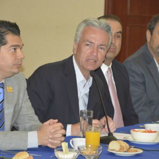 Necesarias, obras públicas de calidad: Alfonso Petersen