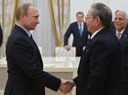 Por su parte, Castro asegura que no podía estar ausente en el 70 aniversario de la victoria soviética sobre el fascismo. AP / A. Nikolsky