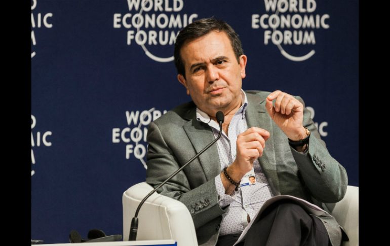 Guajardo participó en el Foro Económico Mundial en la mesa de 'Comercio e inversión'. EFE / J. Polacsek