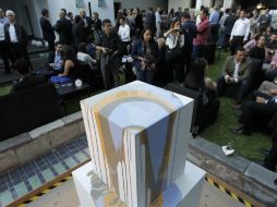 Los nuevos tonos son: blanco espacio, blanco pórtico, gris esfera, mango felicidad y amarillo Barragán, entre otros. EL INFORMADOR / F. Atilano