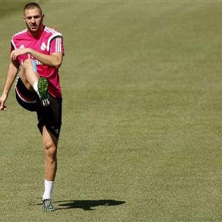 Benzema supera la prueba y Ancelotti confirma su vuelta