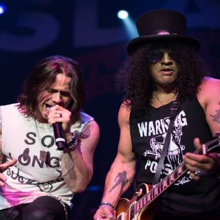 Slash abre la posibilidad de reunirse con Guns N' Roses