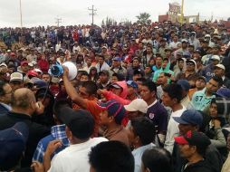 La violencia se desató al intentar impedir el traslado de jornaleros a los campos agrícolas. SUN / ARCHIVO