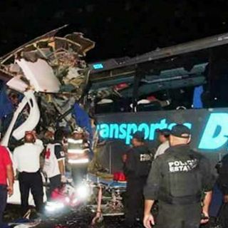 Choque de autobuses en Tamaulipas deja ocho muertos
