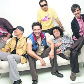 Viernes de fiesta con Los Amigos Invisibles