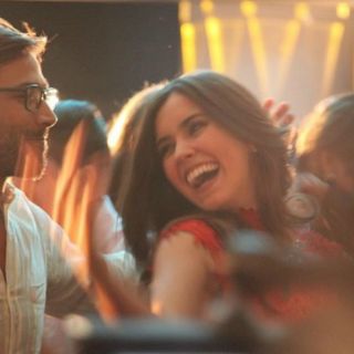 Carlos Vives graba videoclip con Miss Universo