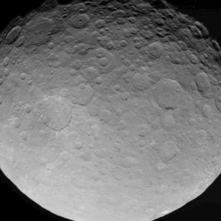 Los misteriosos brillos del planeta enano Ceres son sólo el reflejo del sol