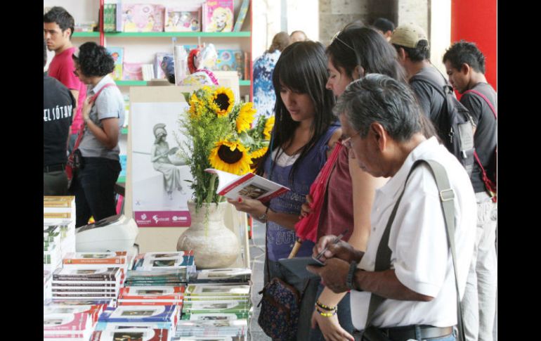 La asistencia de participantes y compadores ha sido nutrida a lo largo de las jornadas de la Feria Municipal del Libro. EL INFORMADOR / A. Camacho