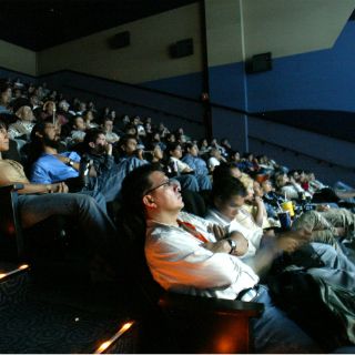 Ingresos de cines reportan crecimiento de enero a abril