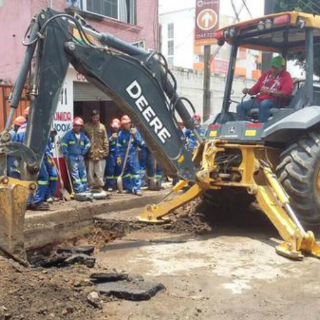 Controlan fuga de gas en Azcapotzalco