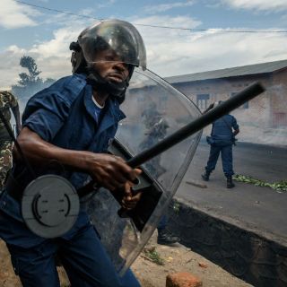 La Unión Africana llama a un alto al fuego en Burundi