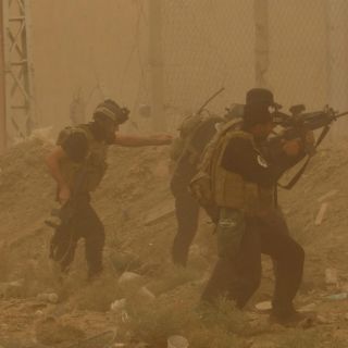 Estado Islámico se apodera de complejo de gobierno en Iraq