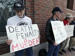 Activistas están en contra de la pena de muerte para Tsarnaev. AP / C. Krupa