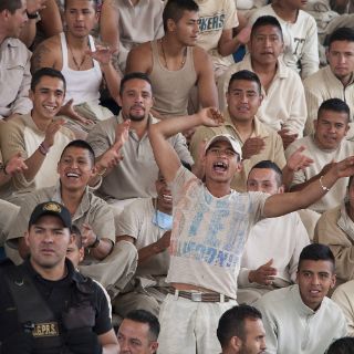 Reconocen participación docente en reinserción social de reclusos