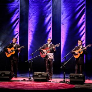 Los Panchos, fieles al romance