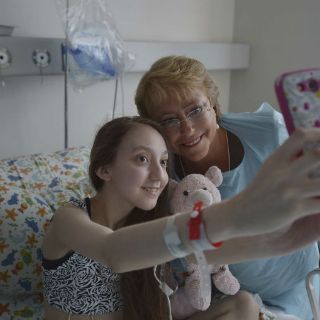 Despiden a niña que pidió eutanasia en Chile