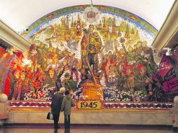 En Park Pobedi  se encuentra un mural dedicado a la victoria en la Segunda Guerra Mundial del escultor Zurab Tseriteli. ESPECIAL / Legión Media