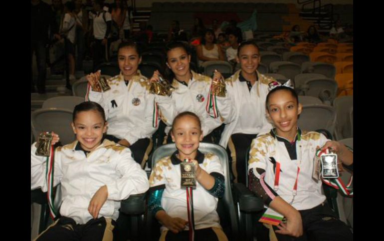 Las gimnastas estuvieron satisfechas con sus logros. TWITTER / @CODEJALISCO